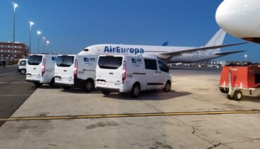 From Tail Strike to Sky High: AVIACTION Subsidiaries Collaborate to Keep Icelandair Aircraft Flying in 'Around theWorld Tour' for a leading luxury travel agency.